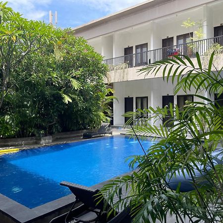 Seminyak Point Guest House Экстерьер фото