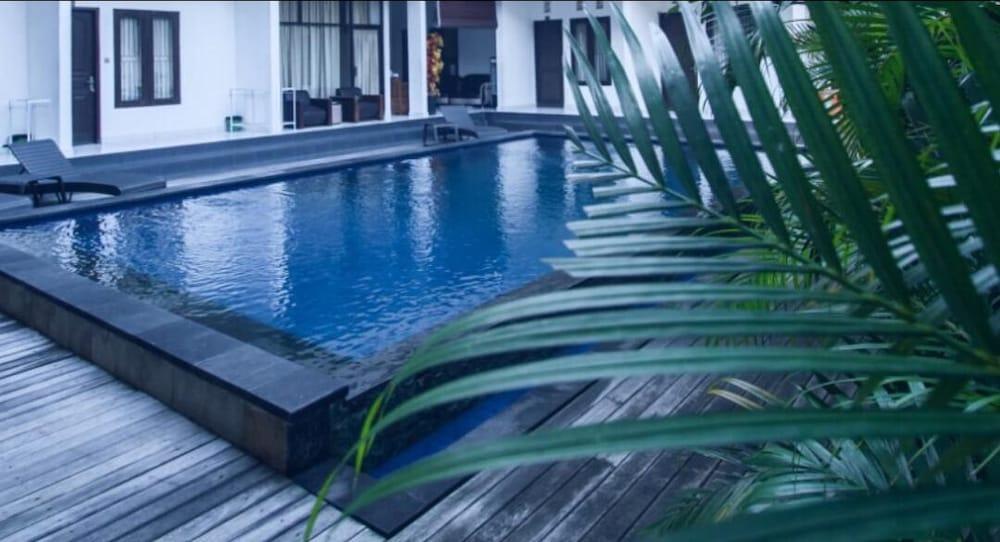 Seminyak Point Guest House Экстерьер фото